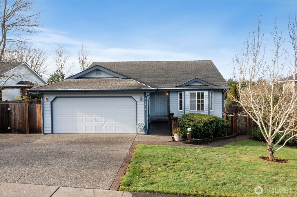 Photo of 25915 202nd Avenue SE, Covington, WA 98042 (MLS # 2458878)