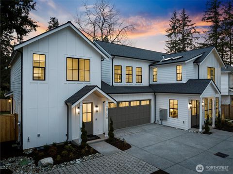 12815 B NE 104th Street Unit B, Kirkland, WA 98033 - MLS#: 2365893