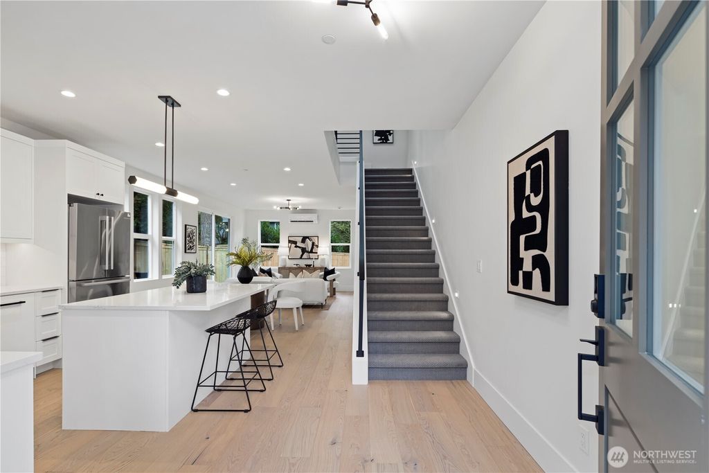 Photo of 12815 B NE 104th Street #B, Kirkland, WA 98033 (MLS # 2365893)