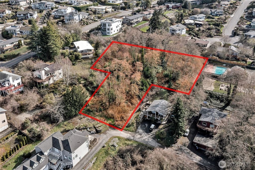 Photo of 29500 2nd Avenue SW, Federal Way, WA 98023 (MLS # 2467258)