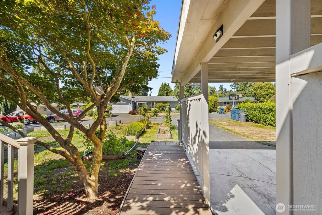Photo of 21903 82nd Place W, Edmonds, WA 98026 (MLS # 2559603)