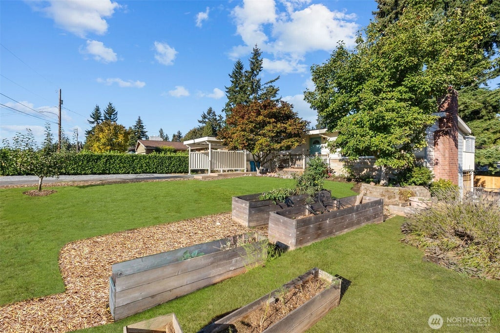 Photo of 21903 82nd Place W, Edmonds, WA 98026 (MLS # 2559603)