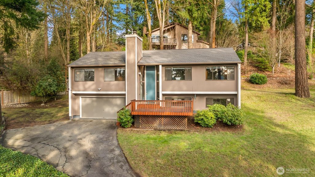 Photo of 17304 143rd Place NE, Woodinville, WA 98072 (MLS # 2484072)