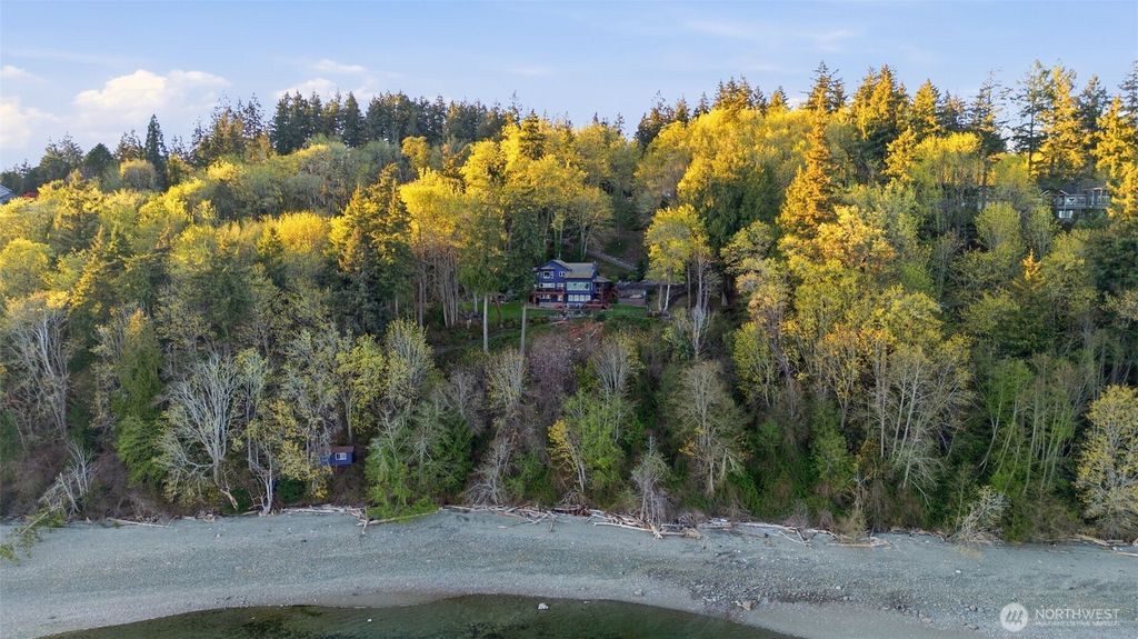 Photo of 9208 128th Street Ct NW, Gig Harbor, WA 98329 (MLS # 2508303)