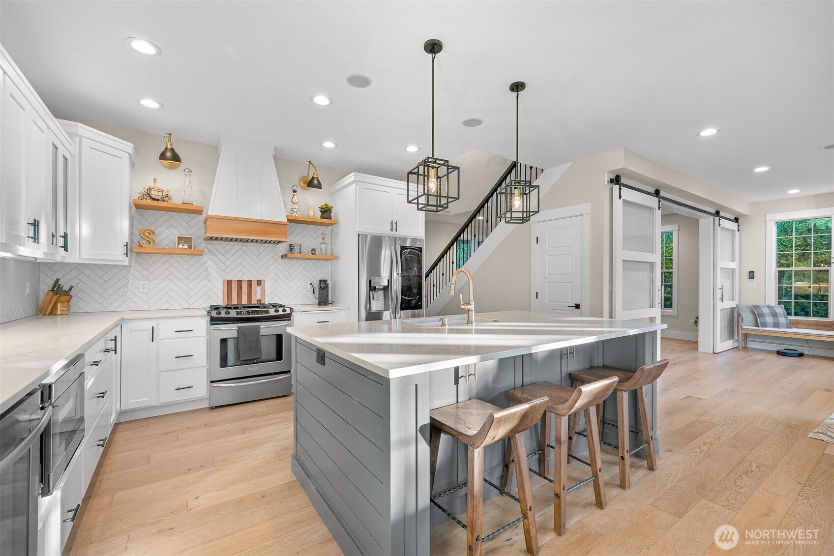 109 W 2nd Street