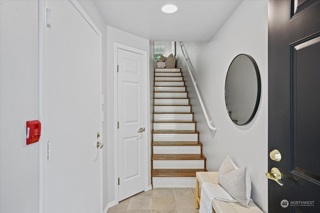 Photo of 16125 Juanita-Woodinville Way NE #2001, Bothell, WA 98011 (MLS # 2072498)