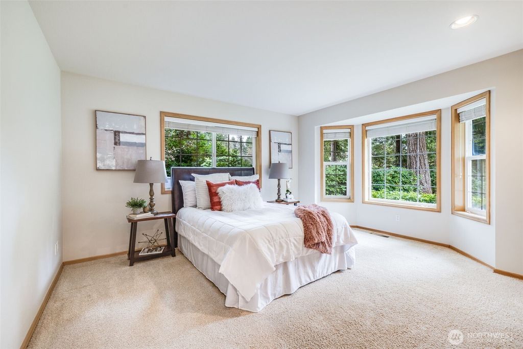 listing image 9365330140502805984
