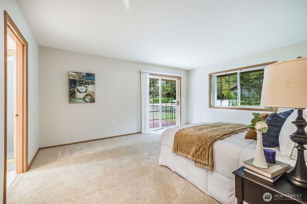 listing image 9365536484305531024