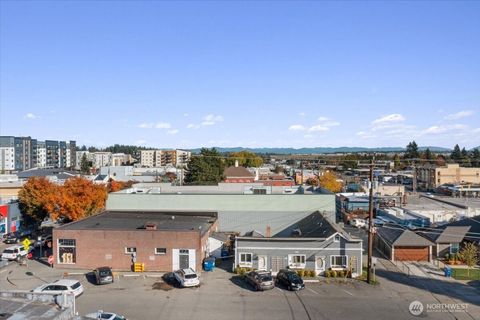 15212 9th Avenue SW Burien WA 98166