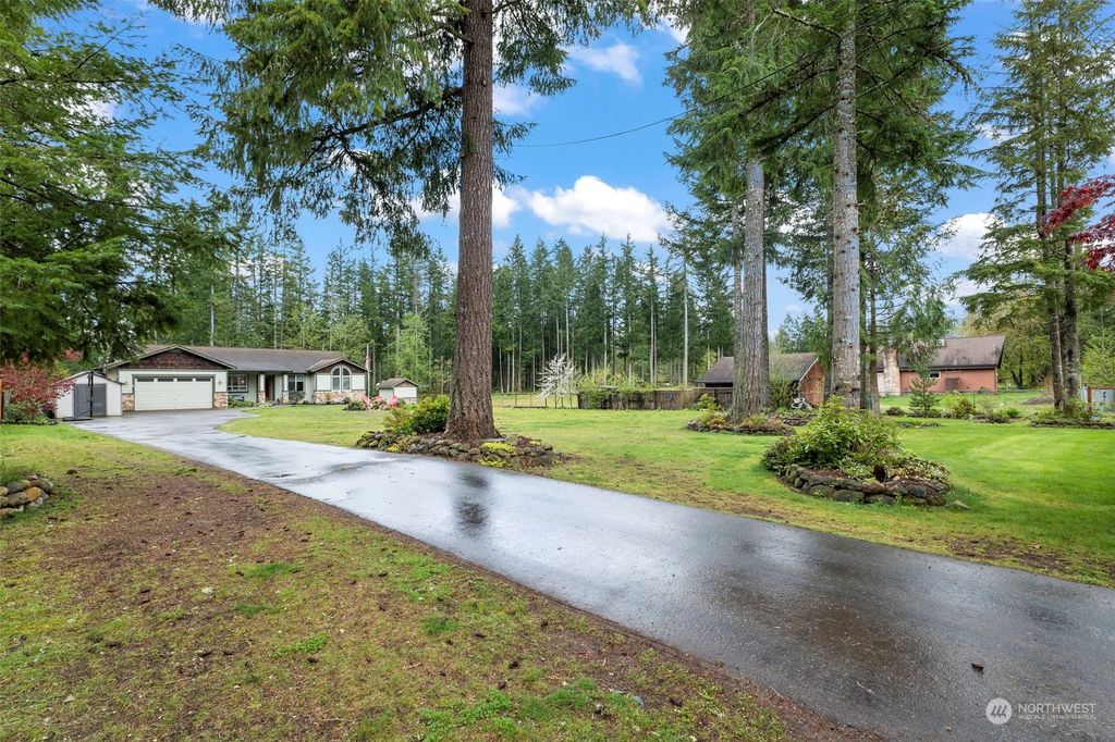 Photo of 31727 SE 268th Street, Ravensdale, WA 98051 (MLS # 2231568)