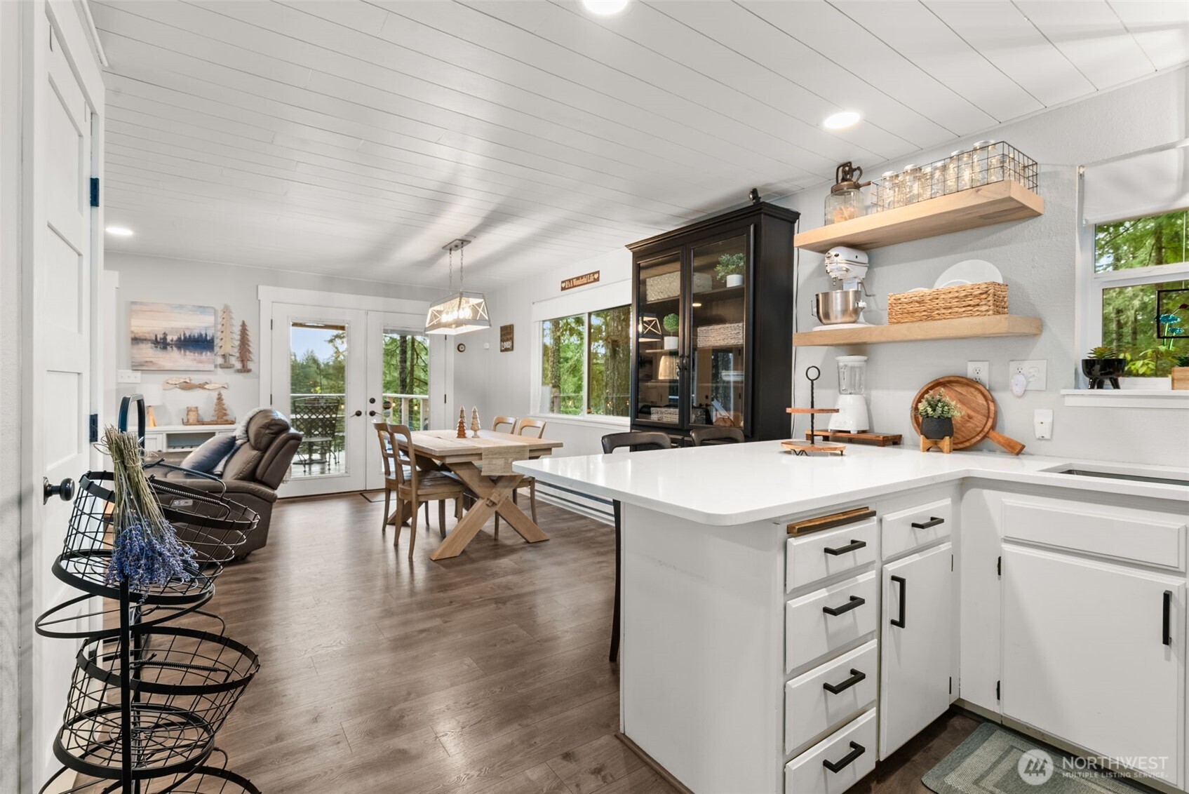 2800 E Phillips Lake Loop Road