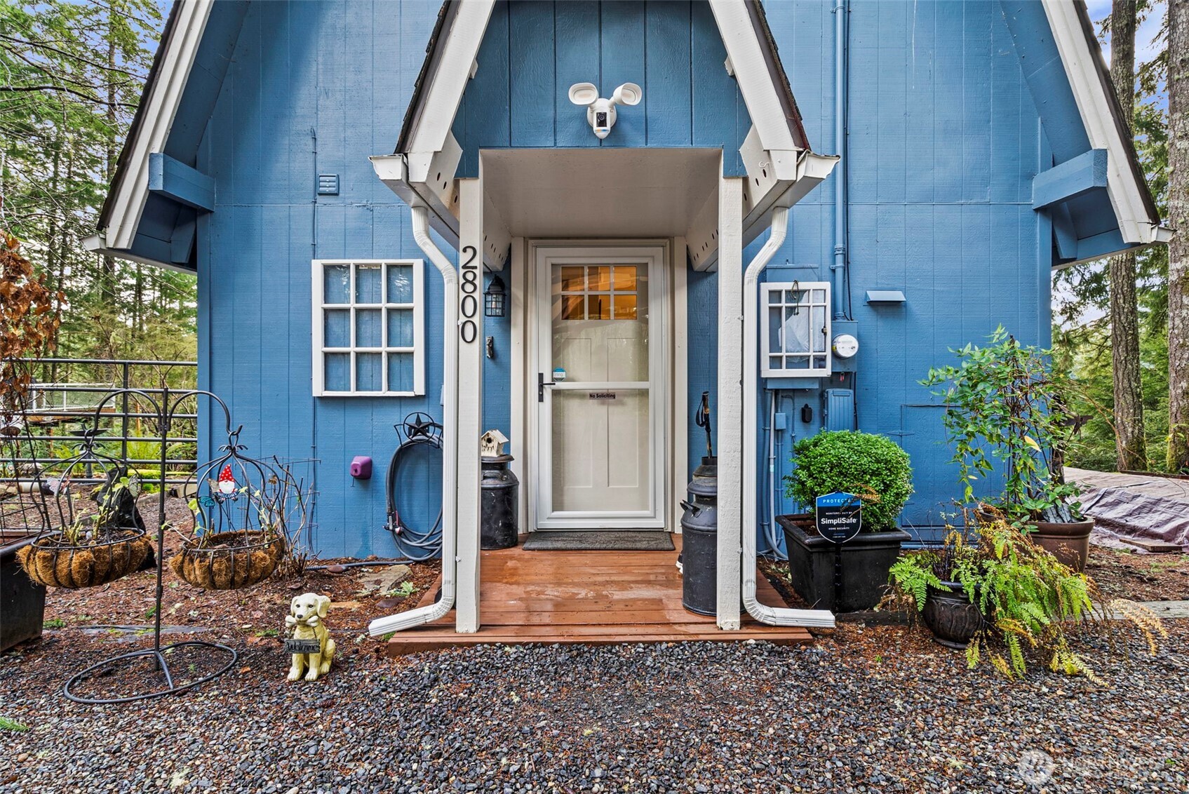 2800 E Phillips Lake Loop Road