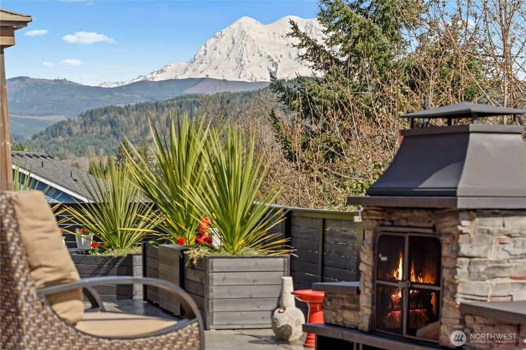 Photo of 651 Joy Street, Eatonville, WA 98328 (MLS # 2480471)