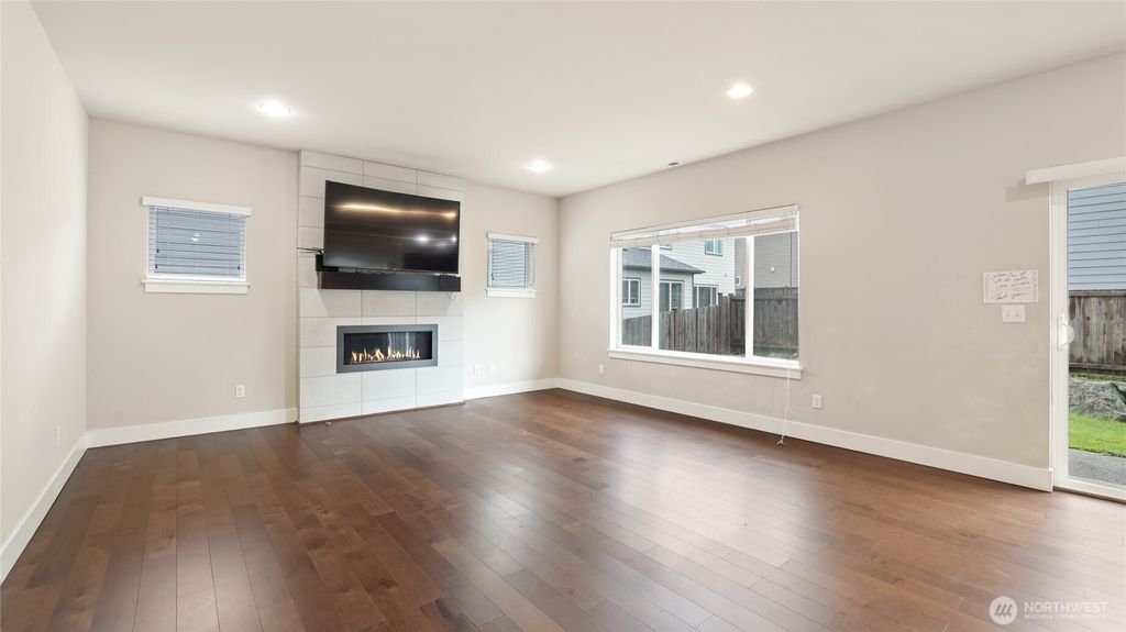 Photo of 21417 43RD Drive SE, Bothell, WA 98021 (MLS # 2477872)