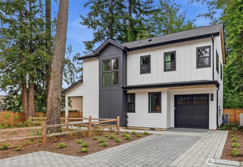 Photo of 9016 124th Lane NE, Kirkland, WA 98033 (MLS # 2556539)