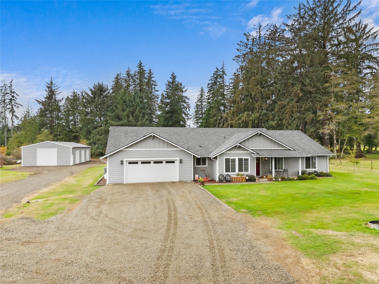 31 Glenn Road N