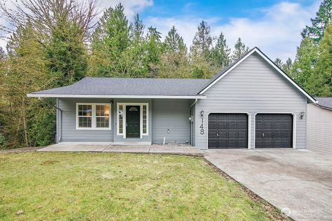 Photo of 148 Cedar Falls Drive, Kelso, WA 98626 (MLS # 2489667)