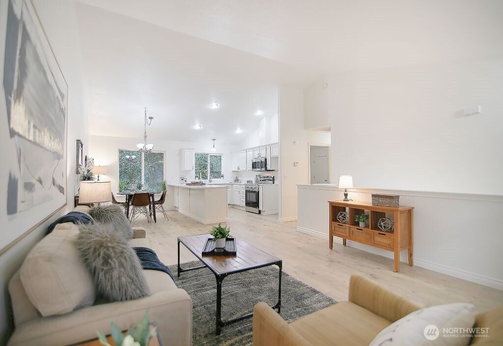 Photo of 148 Cedar Falls Drive, Kelso, WA 98626 (MLS # 2489667)