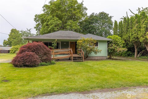 Photo of 325 N Baker Street, Mount Vernon, WA 98273 (MLS # 2537518)