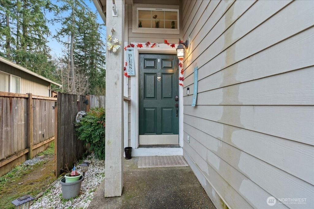 Photo of 21714 64th Avenue Ct E, Spanaway, WA 98387 (MLS # 2482834)