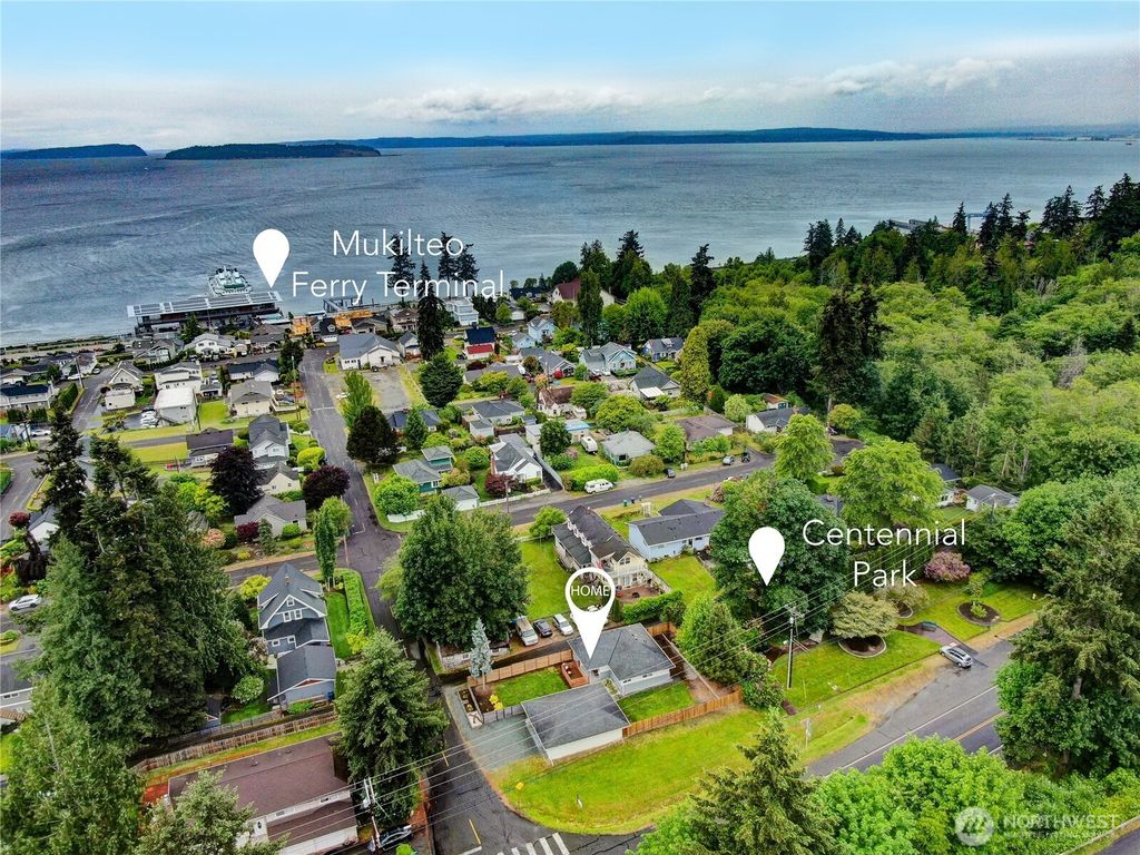 Photo of 406 Prospect Avenue, Mukilteo, WA 98275 (MLS # 2521755)