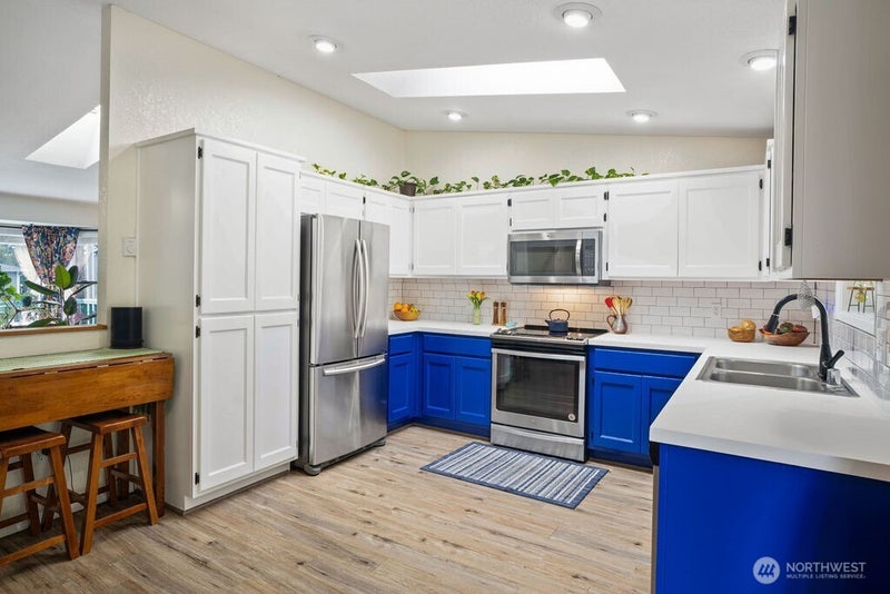 1289 Halsey Drive