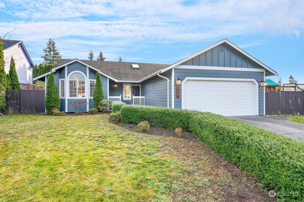 Photo of 2218 202nd Place SW, Lynnwood, WA 98036 (MLS # 2314696)