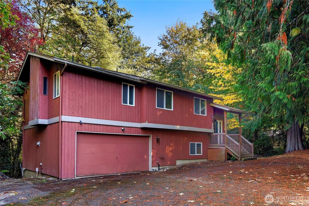 Photo of 5755 Blakely Avenue NE, Bainbridge Island, WA 98110 (MLS # 2448013)