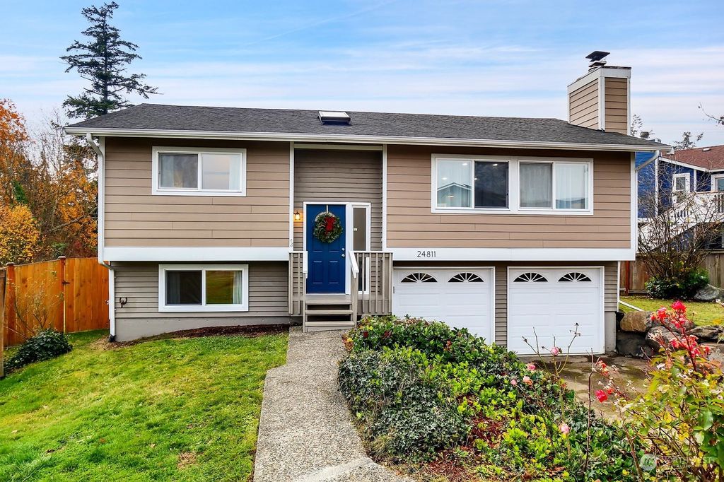 Photo of 24811 14th Court S, Des Moines, WA 98198 (MLS # 2314759)