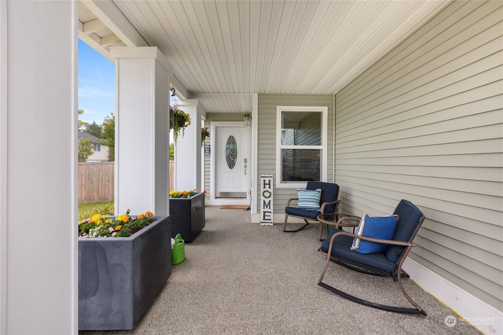 Photo of 8424 NE 80th Street, Marysville, WA 98270 (MLS # 2130720)