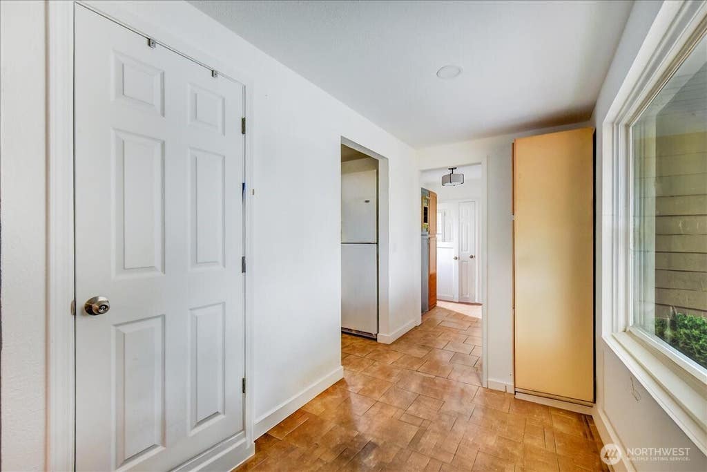 Photo of 9125 48th Drive NE, Marysville, WA 98270 (MLS # 2570960)