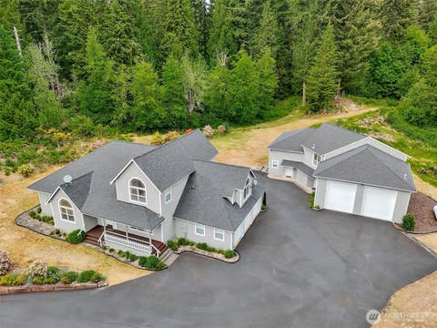 Photo of 11616 296th Avenue NE, Carnation, WA 98014 (MLS # 2533527)