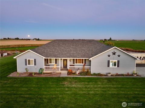 Photo of 12294 Rd. 9.5 NE, Moses Lake, WA 98837 (MLS # 2446369)