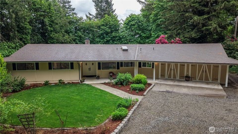Photo of 18506 SE 294th Street, Kent, WA 98042 (MLS # 2525165)