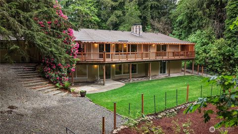 Photo of 18506 SE 294th Street, Kent, WA 98042 (MLS # 2525165)