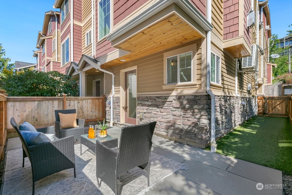 Photo of 3845 Evanston Avenue N, Seattle, WA 98103 (MLS # 2295039)