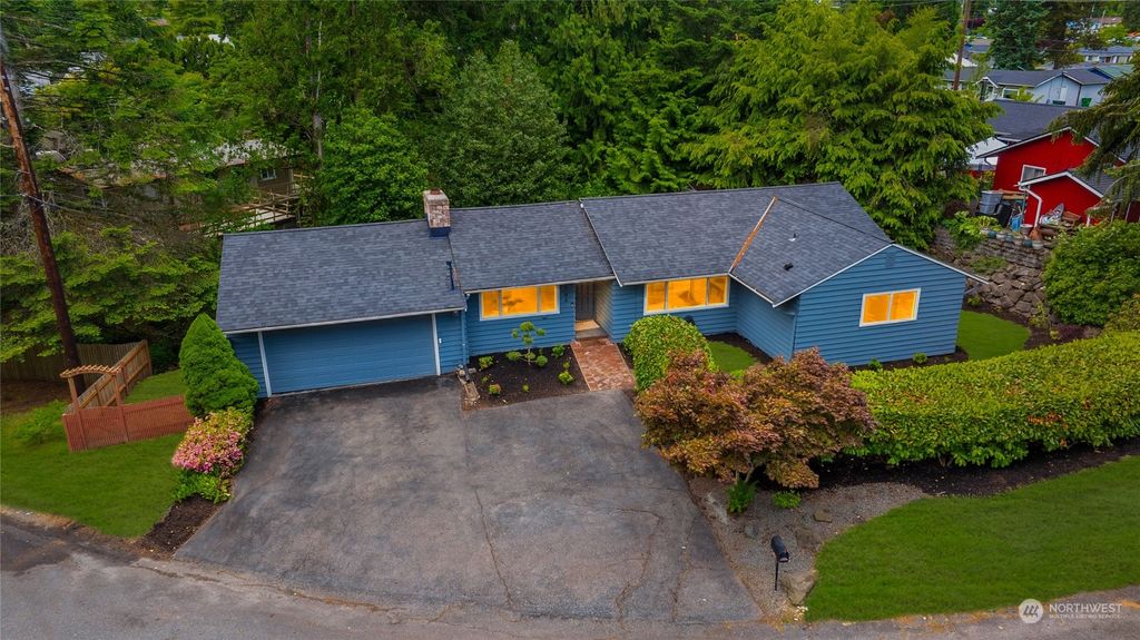 Photo of 22204 51st Avenue W, Mountlake Terrace, WA 98043 (MLS # 2246747)