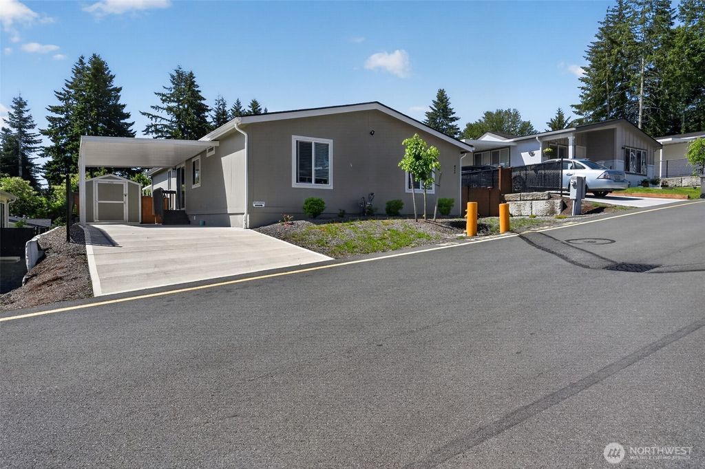 Photo of 23708 Locust Way #71, Bothell, WA 98021 (MLS # 2530475)