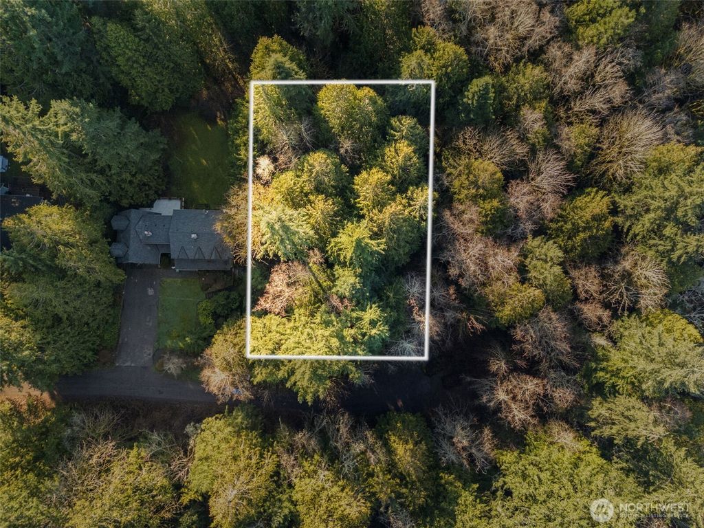 Photo of 7911 NE Sunnywoods Lane, Kingston, WA 98346 (MLS # 2480945)