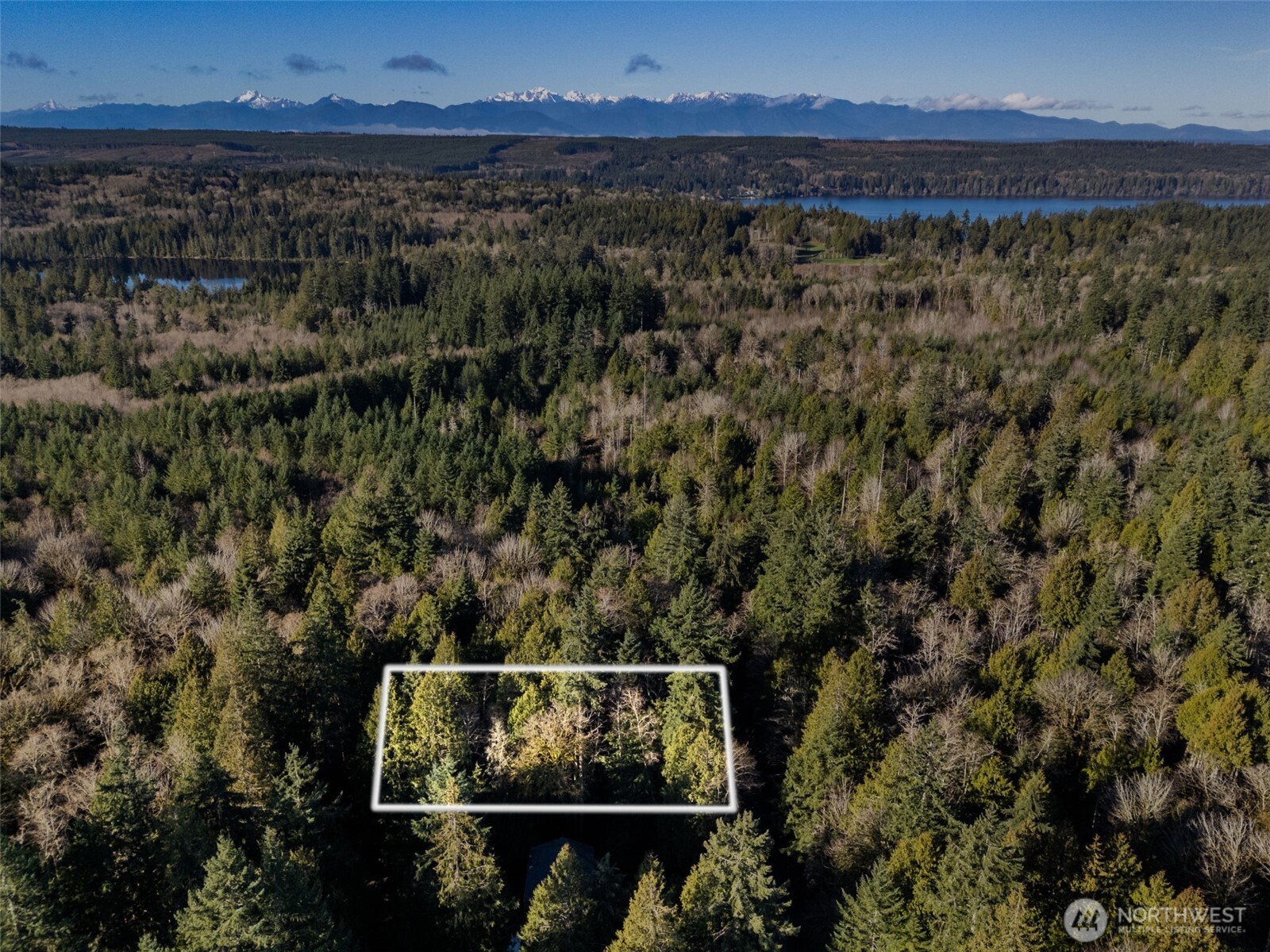 7911 NE Sunnywoods Lane