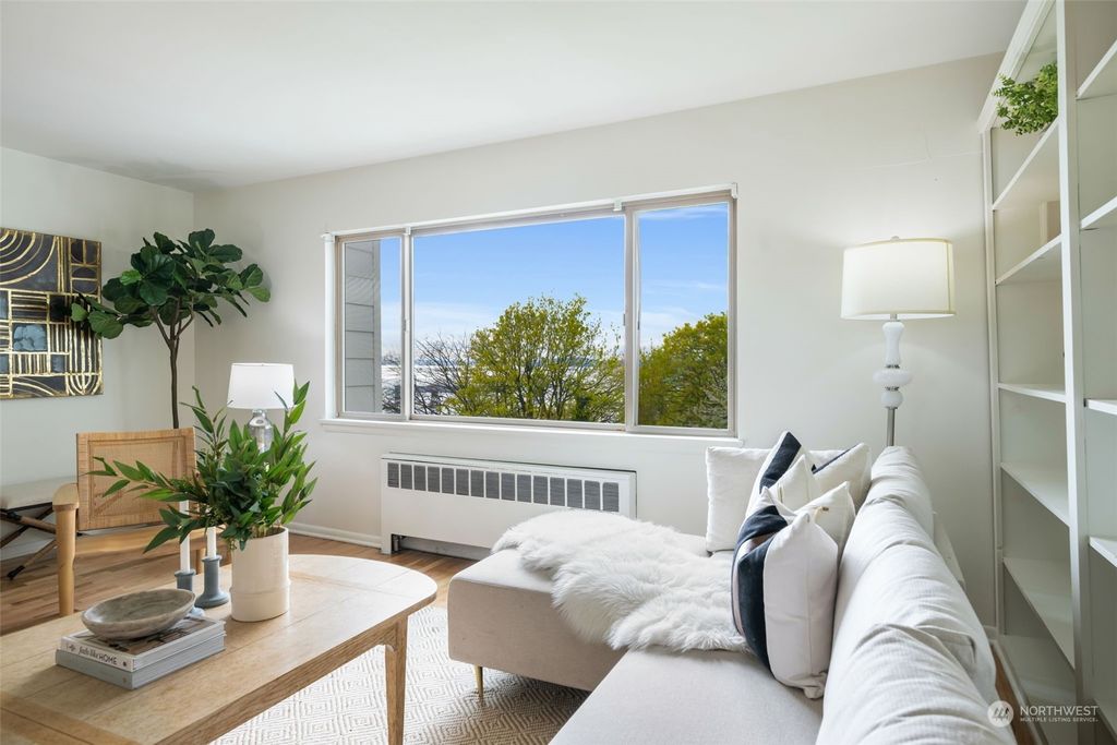 Photo of 515 W Olympic Place #207, Seattle, WA 98119 (MLS # 2231954)