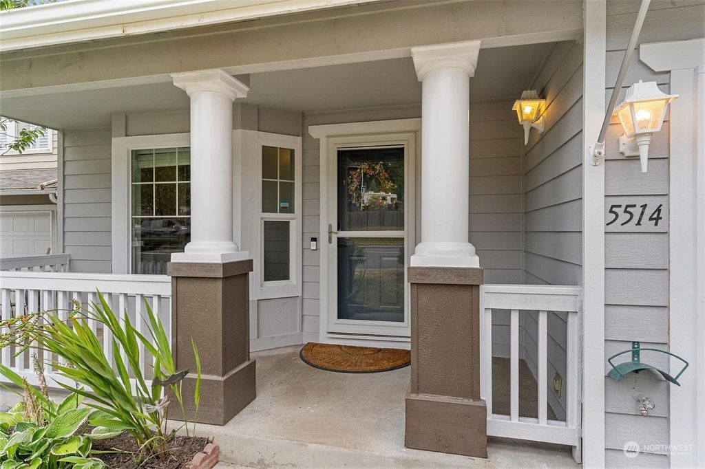 Photo of 5514 75th Avenue NE, Marysville, WA 98270 (MLS # 2274865)