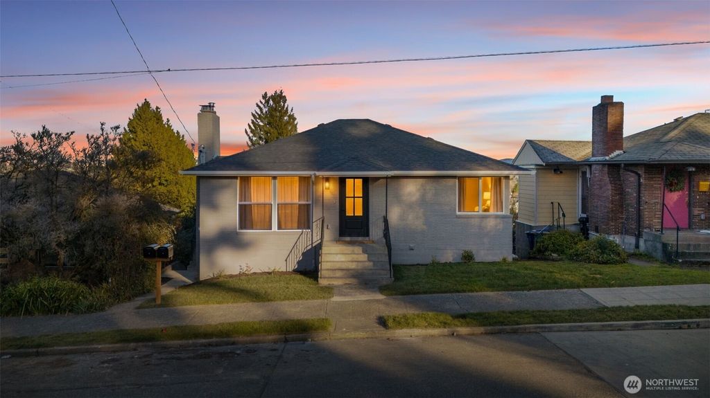 Photo of 2332 17th Avenue S, Seattle, WA 98144 (MLS # 2489012)