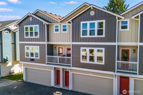 3415 S 144th Lane, Tukwila, WA 98168 - MLS#: 2273395