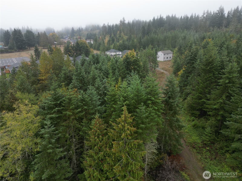 9999 Valley Creek Dr.