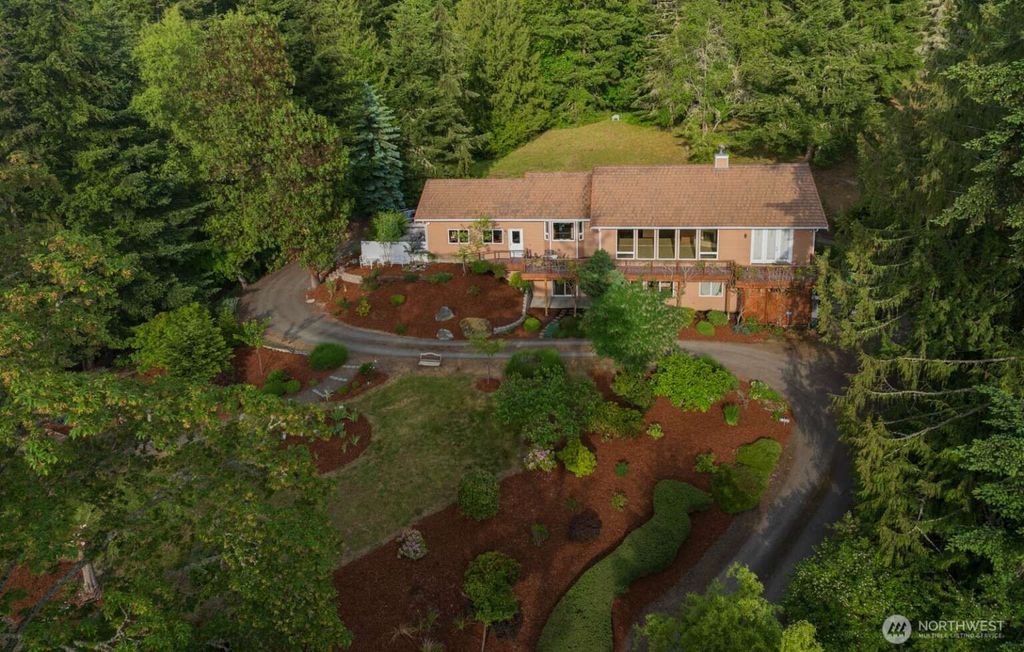 Photo of 823 Fox Hollow Road, Sequim, WA 98382 (MLS # 2532395)