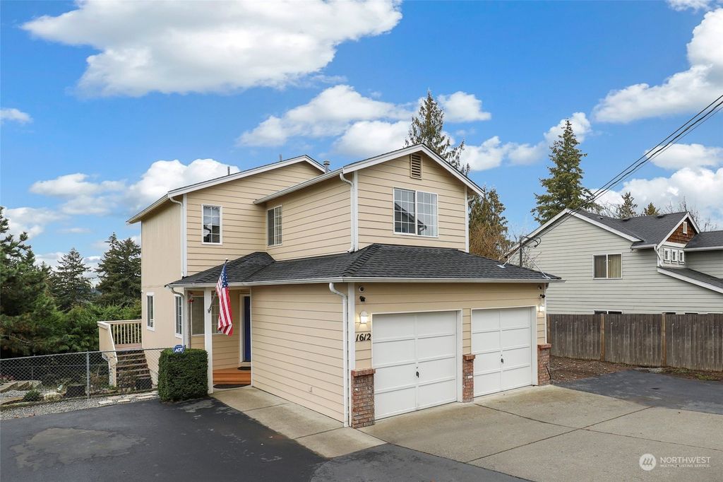 Photo of 1612 Juniper Street, Milton, WA 98354 (MLS # 2040113)