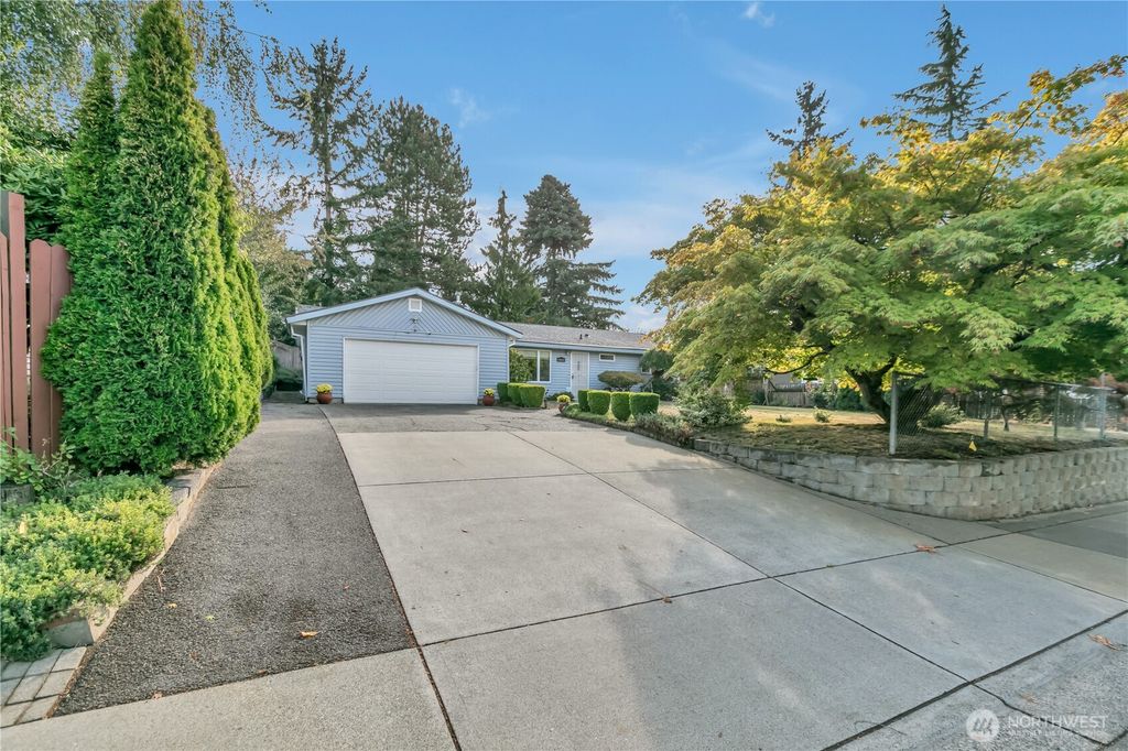 Photo of 14642 42nd Avenue S, Tukwila, WA 98168 (MLS # 2441258)