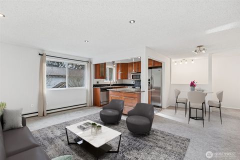 7909 218th Street SW 4 Edmonds WA 98026