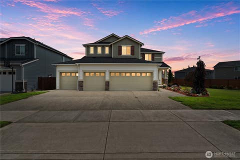 Photo of 30180 60th Avenue S, Auburn, WA 98001 (MLS # 2559077)